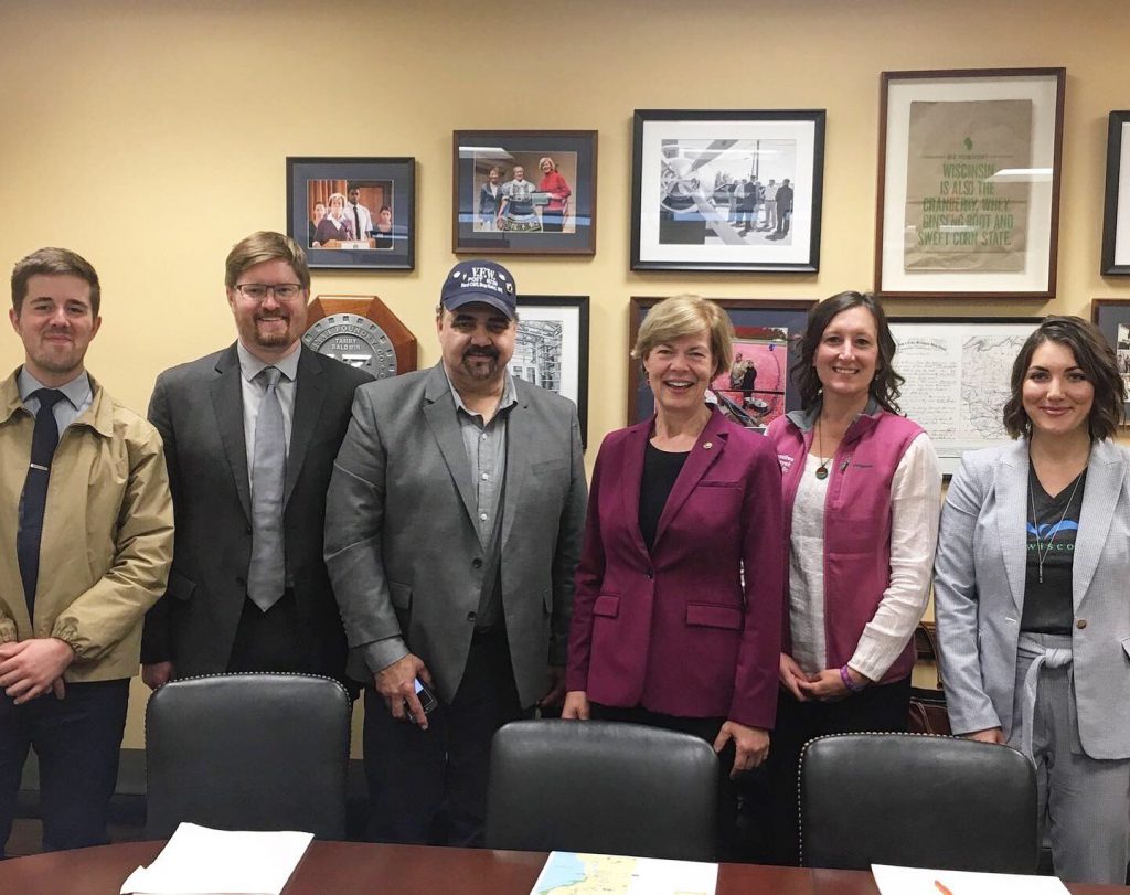 Wisconsin residents meet with Senator Tammy Baldwin about Great Lakes issues