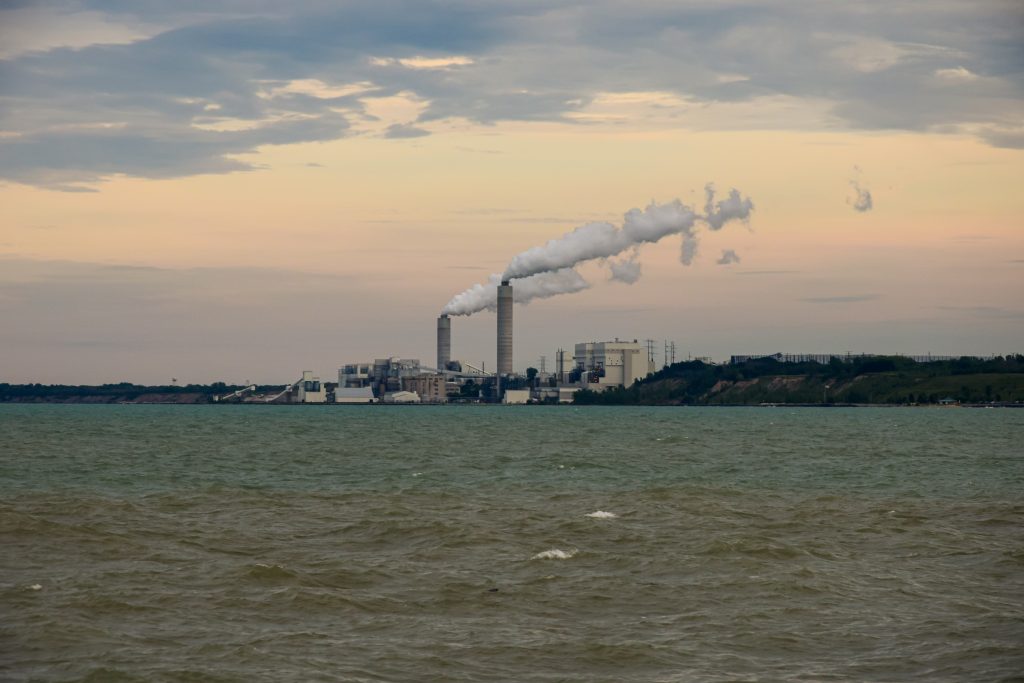 Power plant on shore of Lake Michigan emitting greenhouse gas pollution and other toxic chemicals